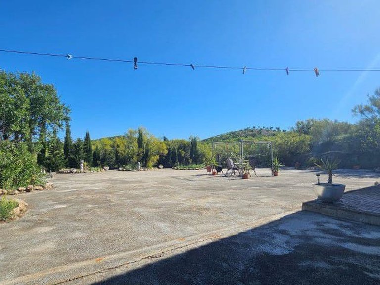 Country House for Sale in El Margen, Almeria 5