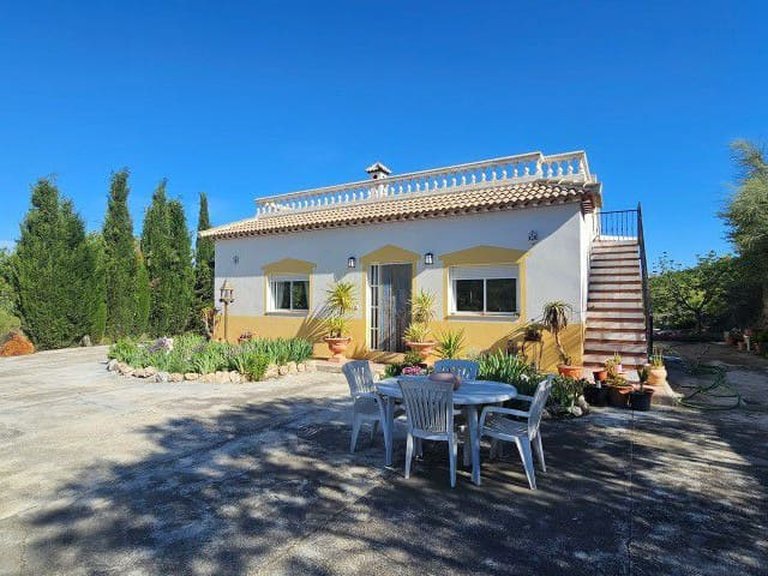 Country House for Sale in El Margen, Almeria 9