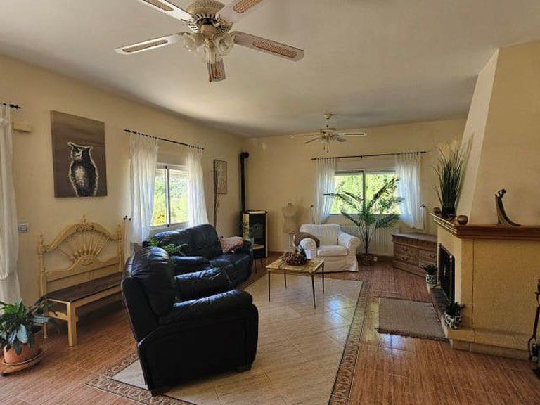 Country House for Sale in El Margen, Almeria 12