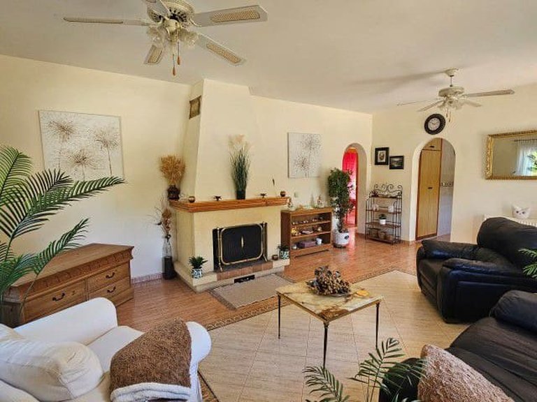 Country House for Sale in El Margen, Almeria 14