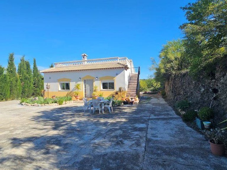 Country House for Sale in El Margen, Almeria 38