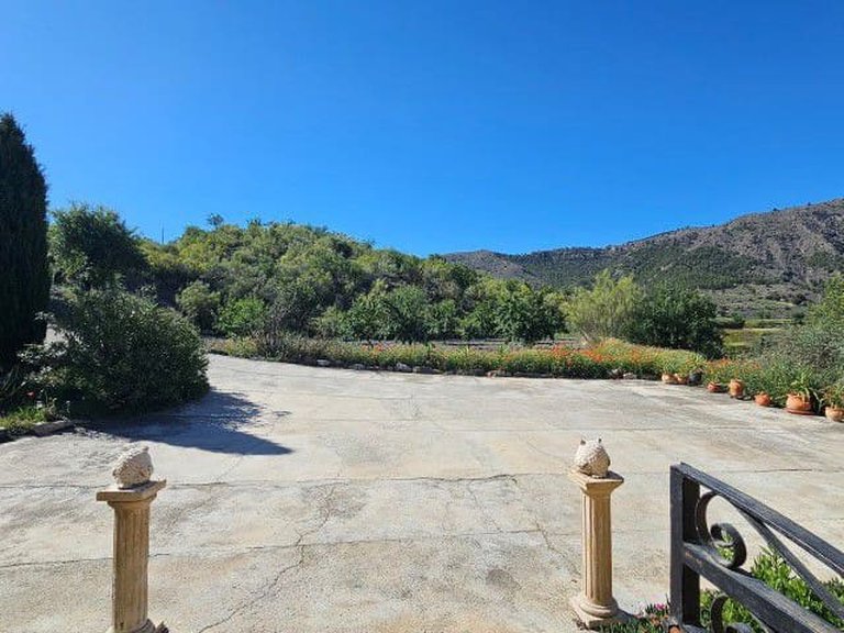 Country House for Sale in El Margen, Almeria 30