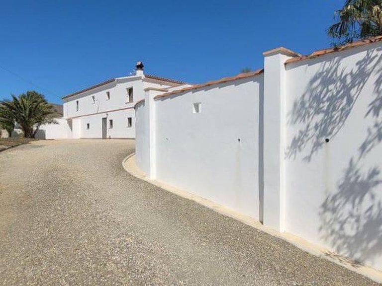 Country House for Sale in Taberno, Almeria 2