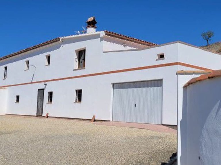 Country House for Sale in Taberno, Almeria 3