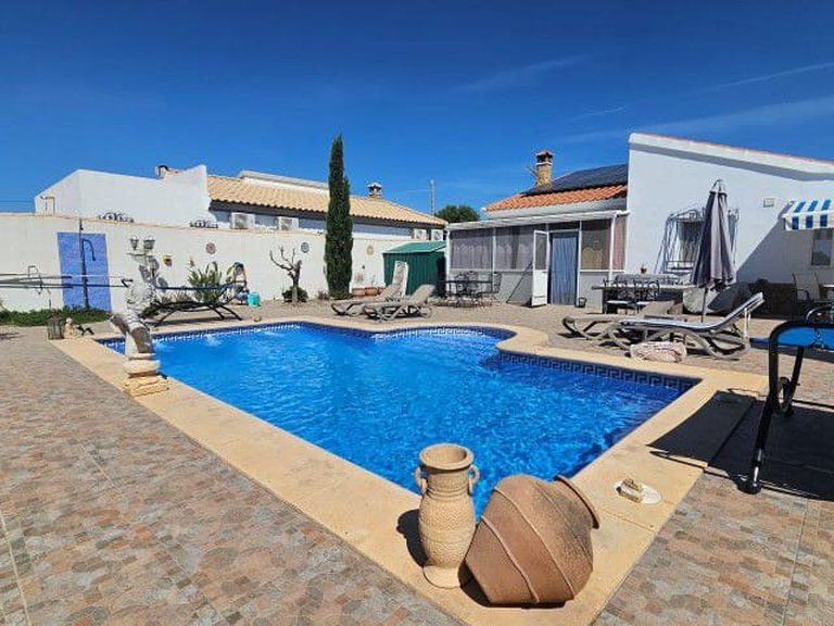 Villa for Sale in Huércal-overa, Almeria 5