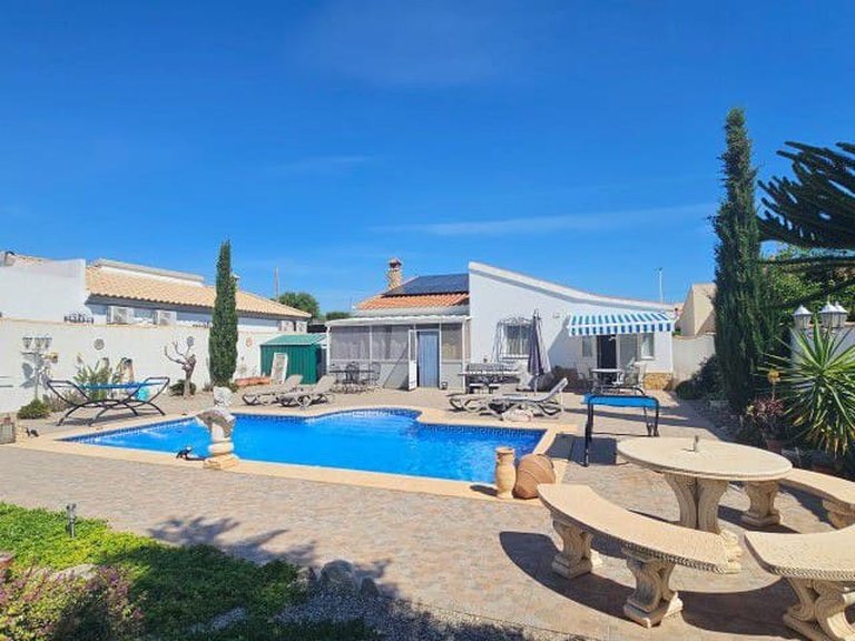 Villa for Sale in Huércal-overa, Almeria 60