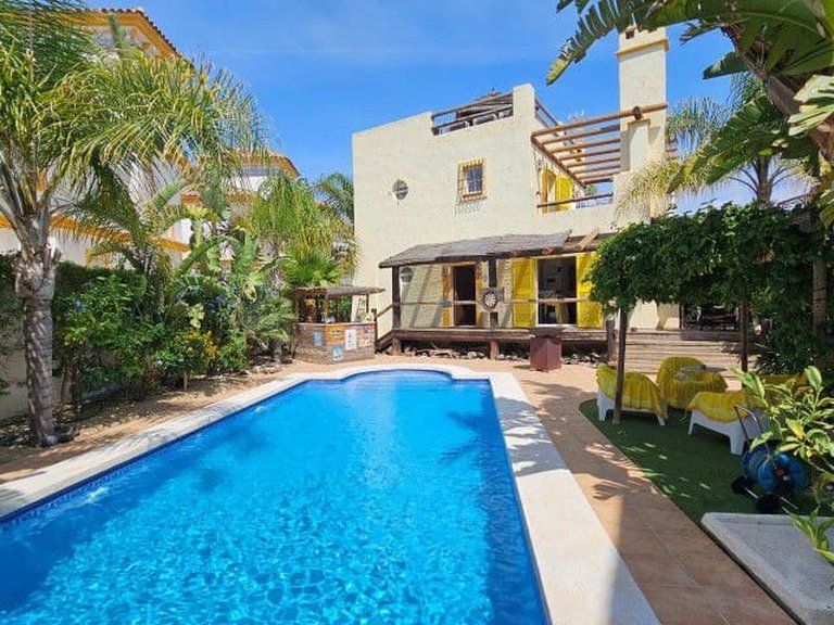 Villa for Sale in Vera, Almeria 90