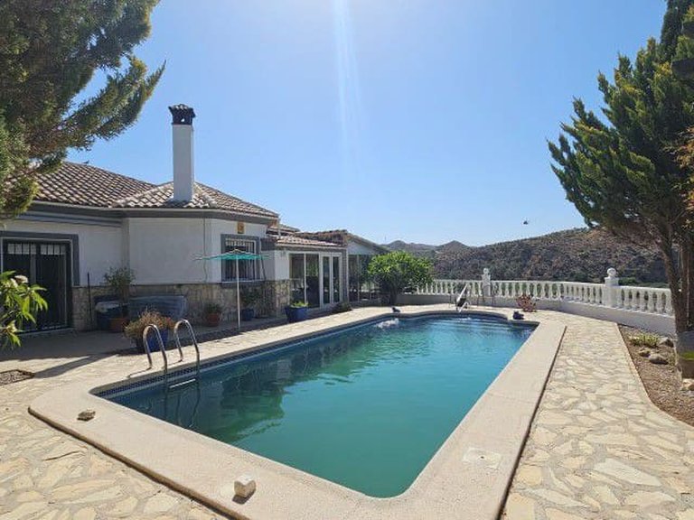Villa for Sale in Arboleas, Almeria 3
