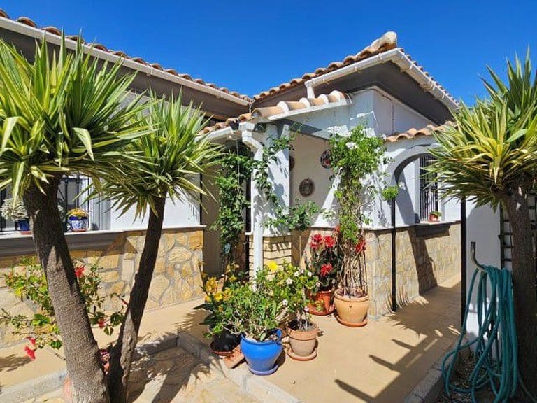 Villa for Sale in Arboleas, Almeria 11