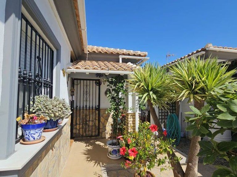 Villa for Sale in Arboleas, Almeria 23