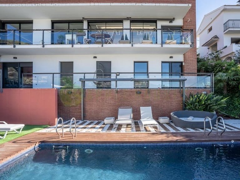 Villa for Sale in Sitges Barcelona 37