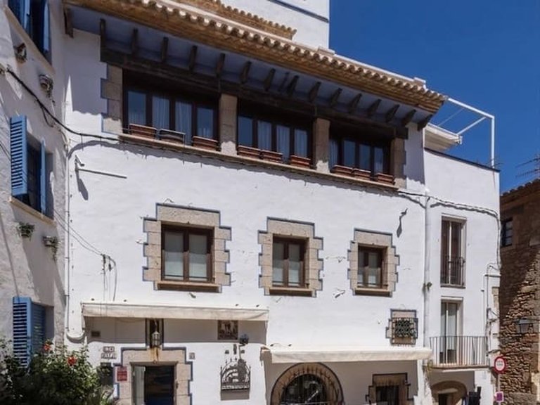 Villa for Sale in Sitges Barcelona 1