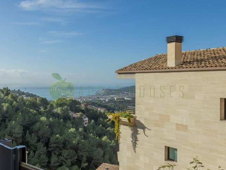 Villa for Sale in Sitges Barcelona 4