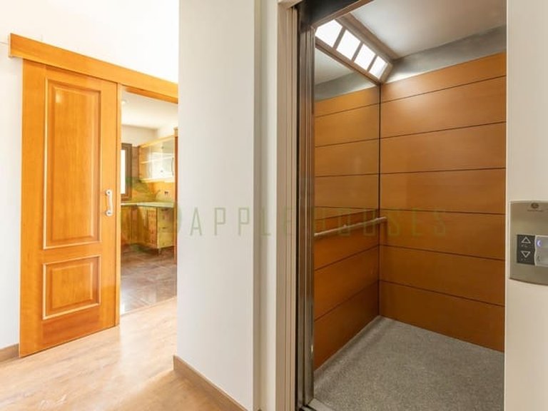 Villa for Sale in Sitges Barcelona 11