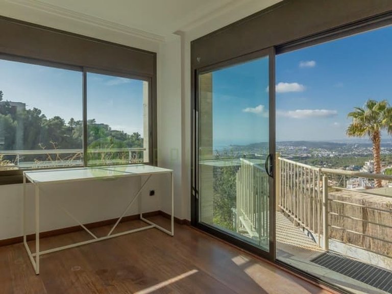 Villa for Sale in Sitges Barcelona 25