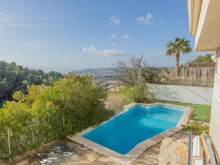 Villa for Sale in Sitges Barcelona 1