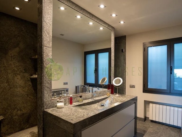 Villa for Sale in Premià De Dalt Barcelona 17