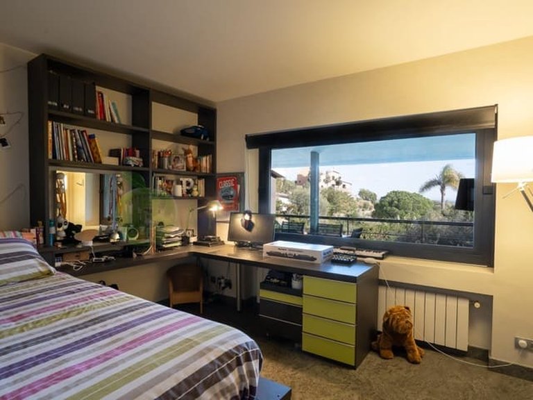 Villa for Sale in Premià De Dalt Barcelona 18