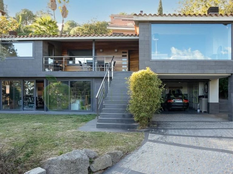 Villa for Sale in Premià De Dalt Barcelona 29