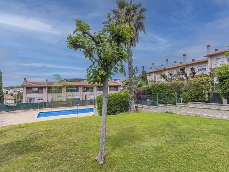 Town House for Sale in Sitges Barcelona 50