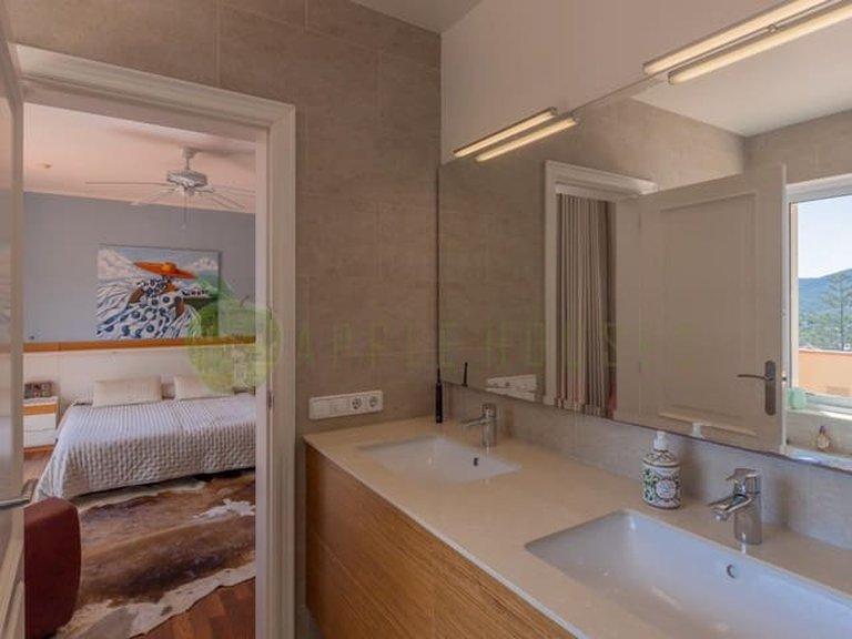Villa for Sale in Sitges Barcelona 48