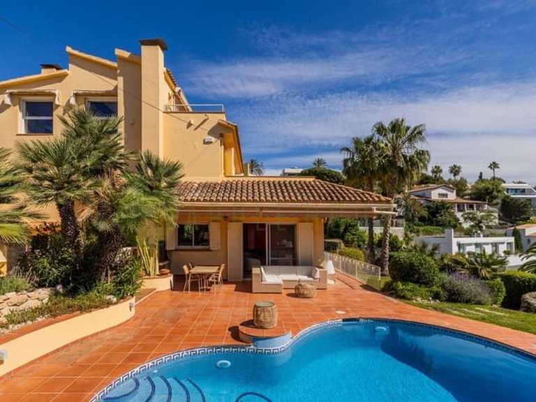 Villa for Sale in Sitges Barcelona 1