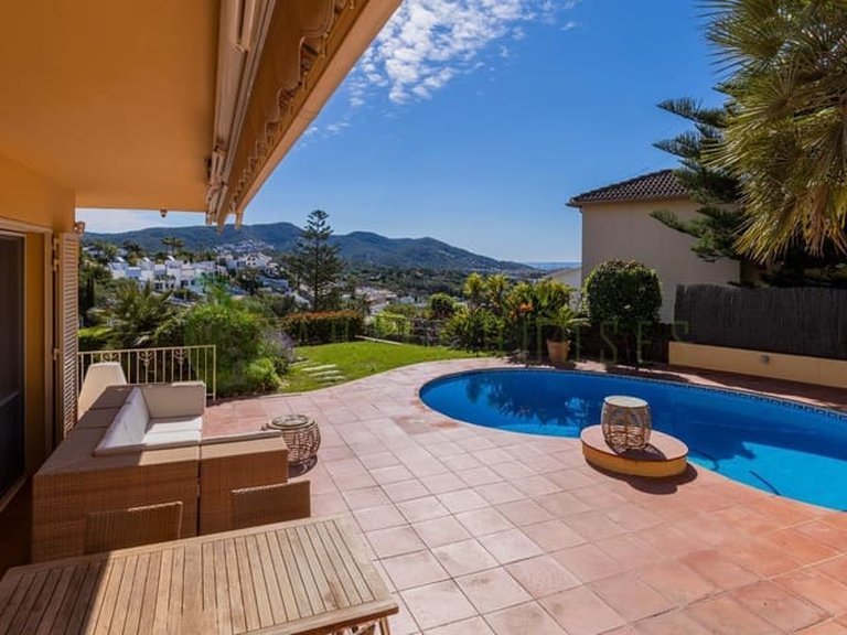 Villa for Sale in Sitges Barcelona 3