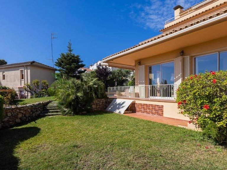 Villa for Sale in Sitges Barcelona 8