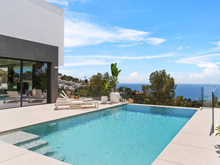Villa for Sale in Altea, Alicante 1