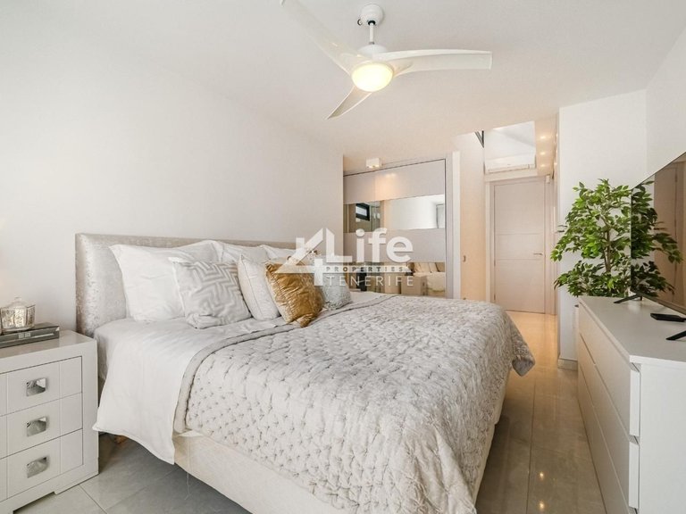 Villa for Sale in Costa Adeje, Adeje 9