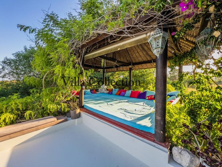 Villa for Sale in Santa Eulalia Del Rio, Balearic Islands 44
