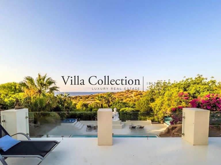 Villa for Sale in Santa Eulalia Del Rio, Balearic Islands 15