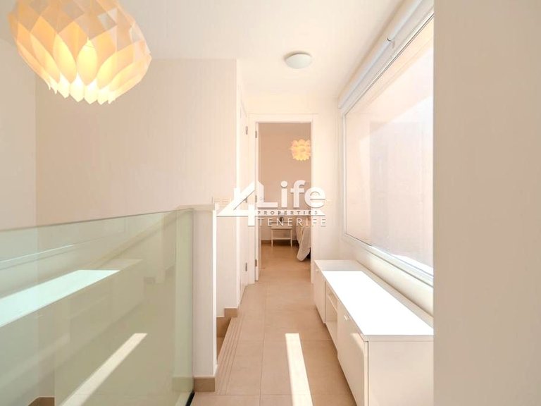 Villa for Sale in Playa Paraiso, Adeje 19