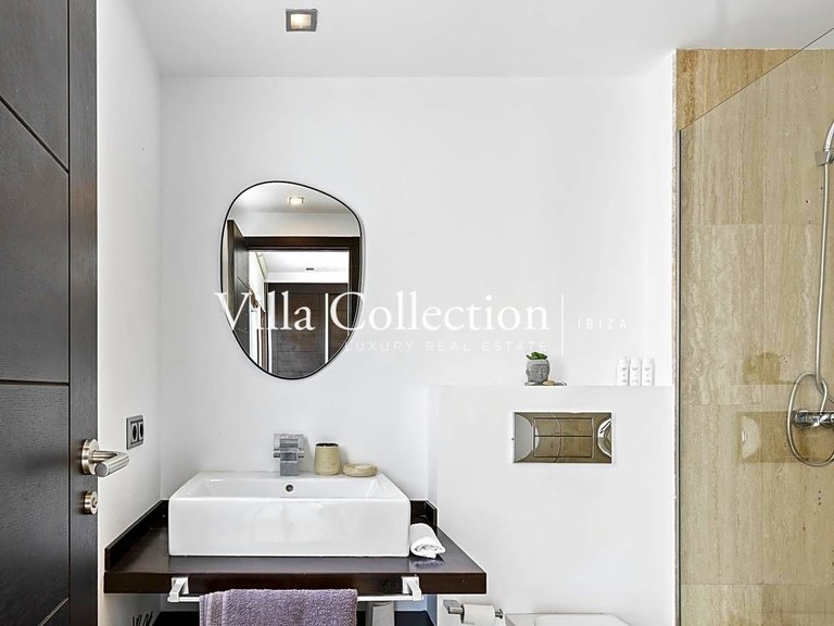 Villa for Sale in Ibiza, Balearic Islands 44