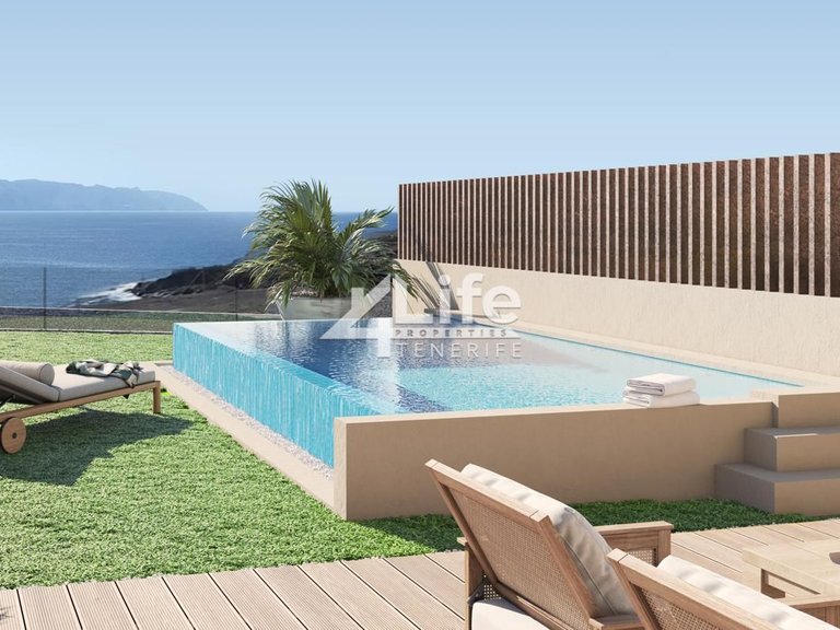 Villa for Sale in Costa Adeje, Adeje 1