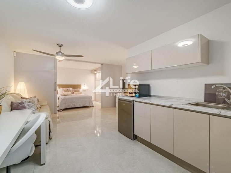 Villa for Sale in Costa Adeje, Adeje 13