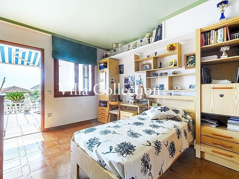 Villa for Sale in Ibiza, Balearic Islands 12