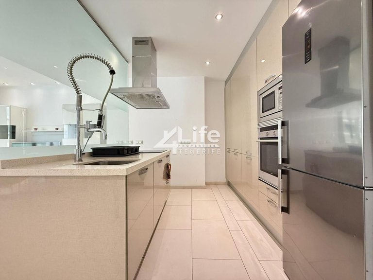 Apartment for Rent in Palm-mar, Tenerife 10