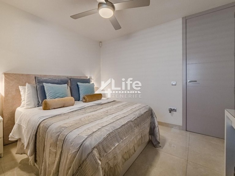 Villa for Sale in Costa Adeje, Adeje 22