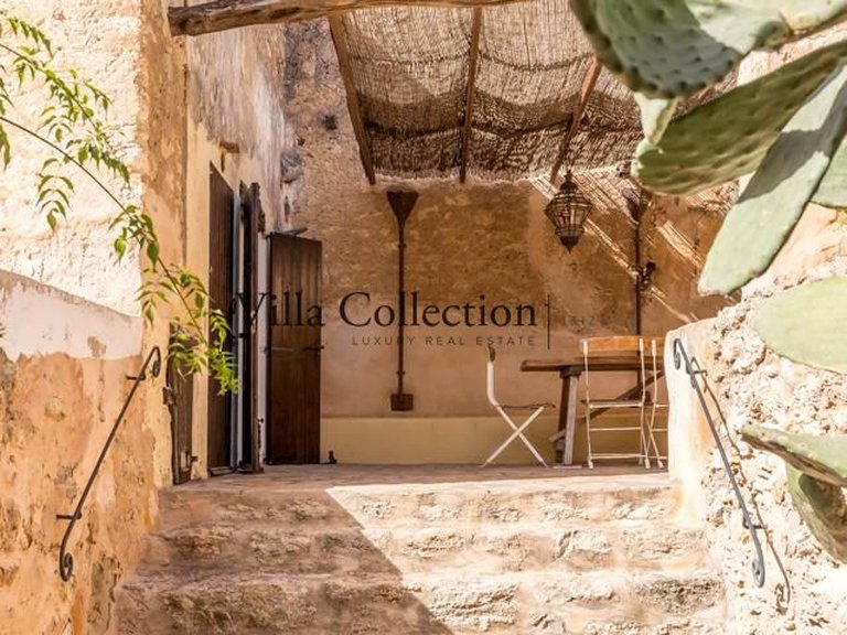 Villa for Sale in Sant Josep De Sa Talaia, Balearic Islands 48