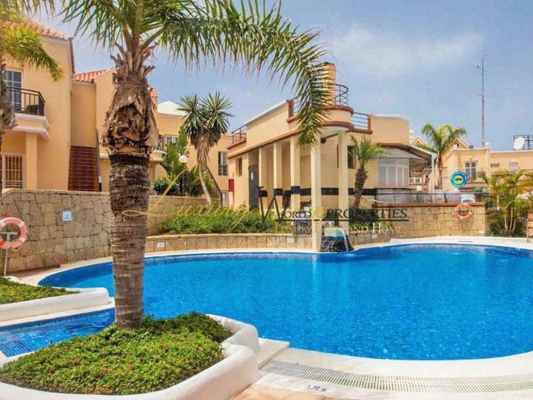 Apartment for Sale in Costa Adeje, Tenerife, España 16