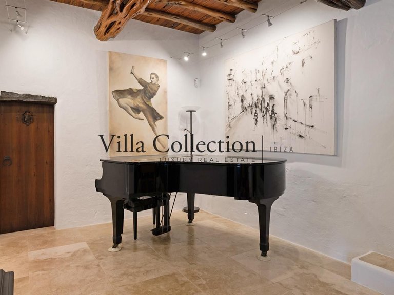 Villa for Sale in Sant Josep De Sa Talaia, Balearic Islands 19