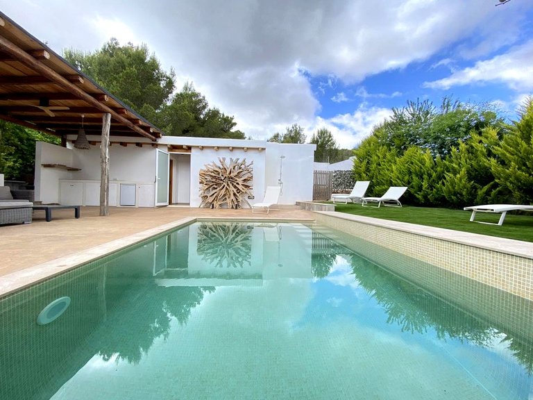 Villa for Rent in Sant Josep De Sa Talaia, Baleari 2