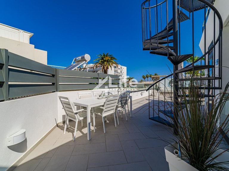 Villa for Sale in Costa Adeje, Adeje 27