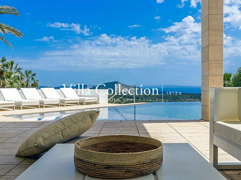 Villa for Sale in Ibiza, Balearic Islands 9
