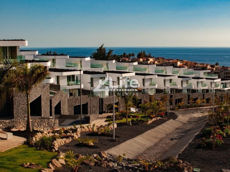 Villa for Sale in Costa Adeje, Adeje 27