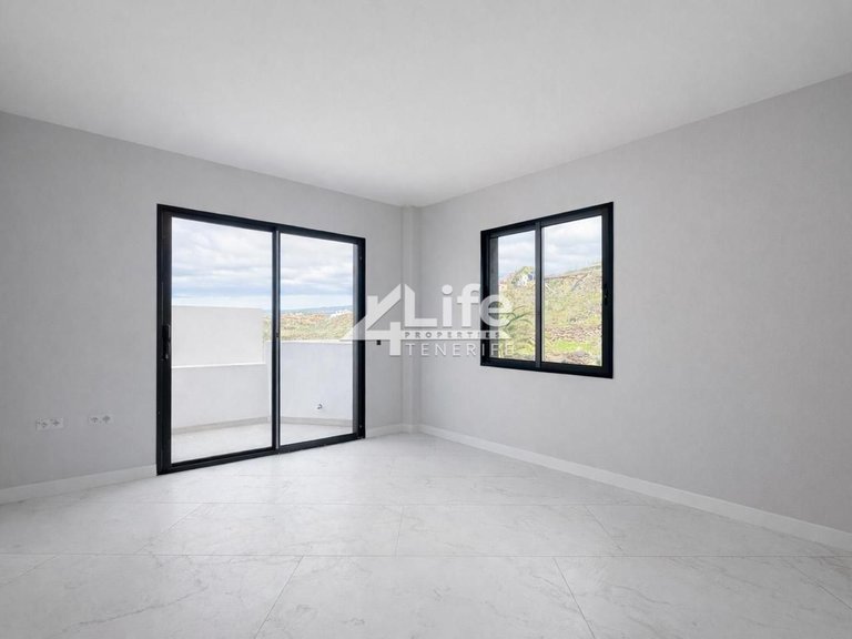 Penthouse for Sale in Tijoco Bajo, Tenerife 11