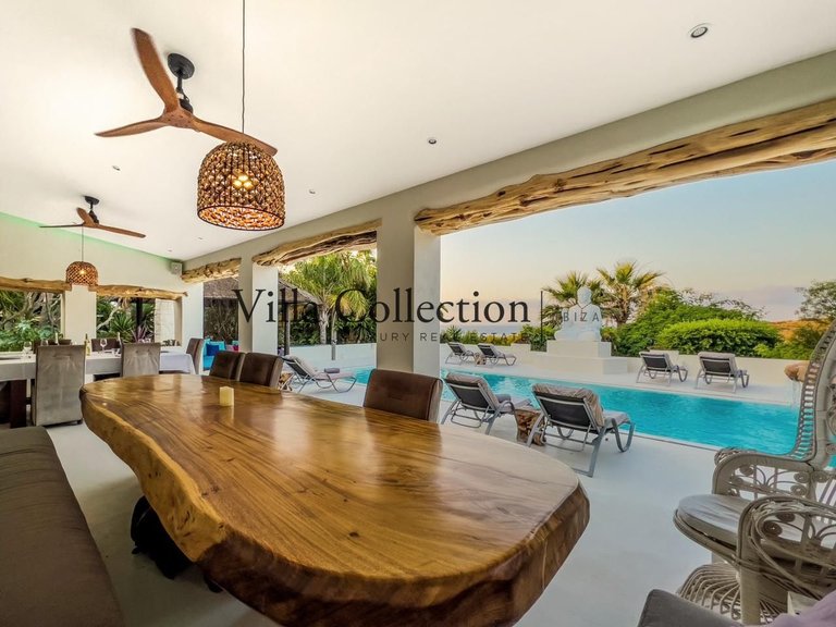 Villa for Sale in Santa Eulalia Del Rio, Balearic Islands 7