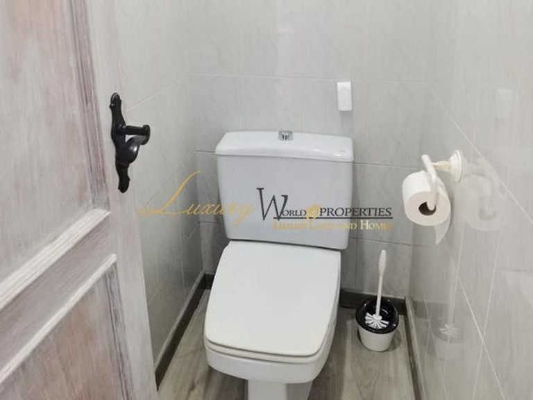 Apartment for Sale in Playa Paraiso, Tenerife, España 14