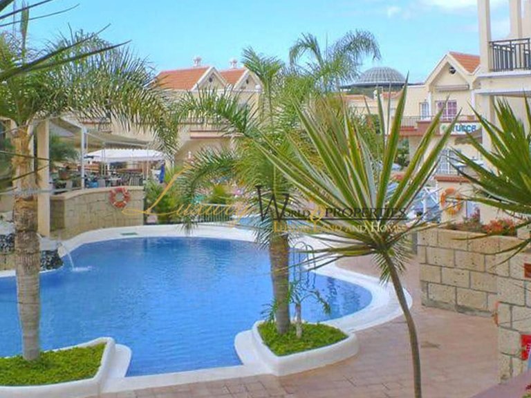 Apartment for Sale in Costa Adeje, Tenerife, España 2